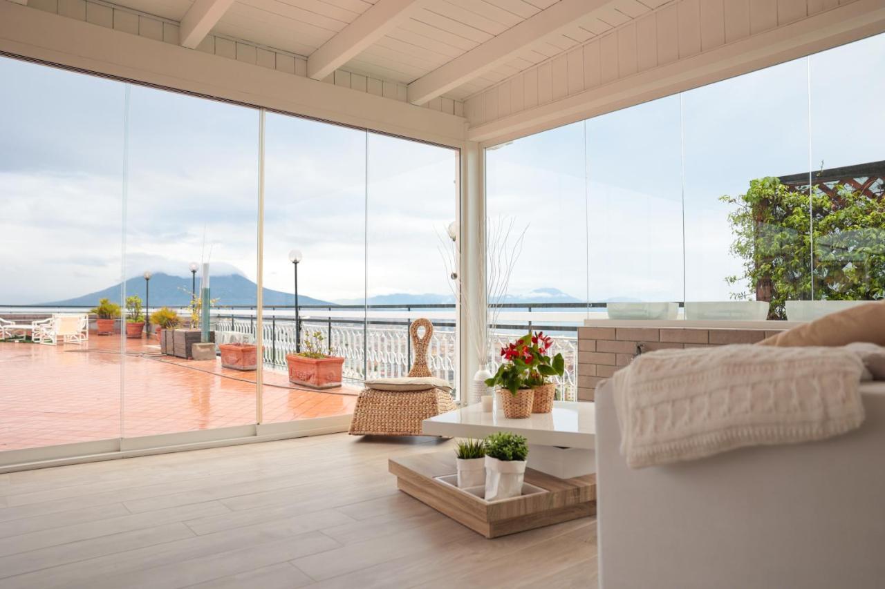 Terrazza Paradiso Luxury Rooftop ナポリ エクステリア 写真